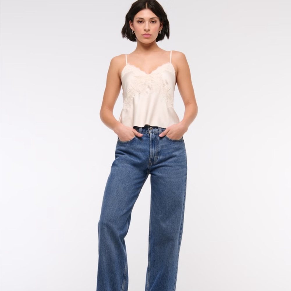 Abercrombie & Fitch mid-rise Slouchy jeans in dark. 29 long